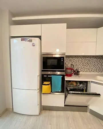 Apartment Paksoys Bostanli Flat Lux And Center *