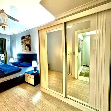 Apartment Paksoys Bostanli Flat Lux And Center *
